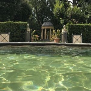 Meet your Posher, Lilly